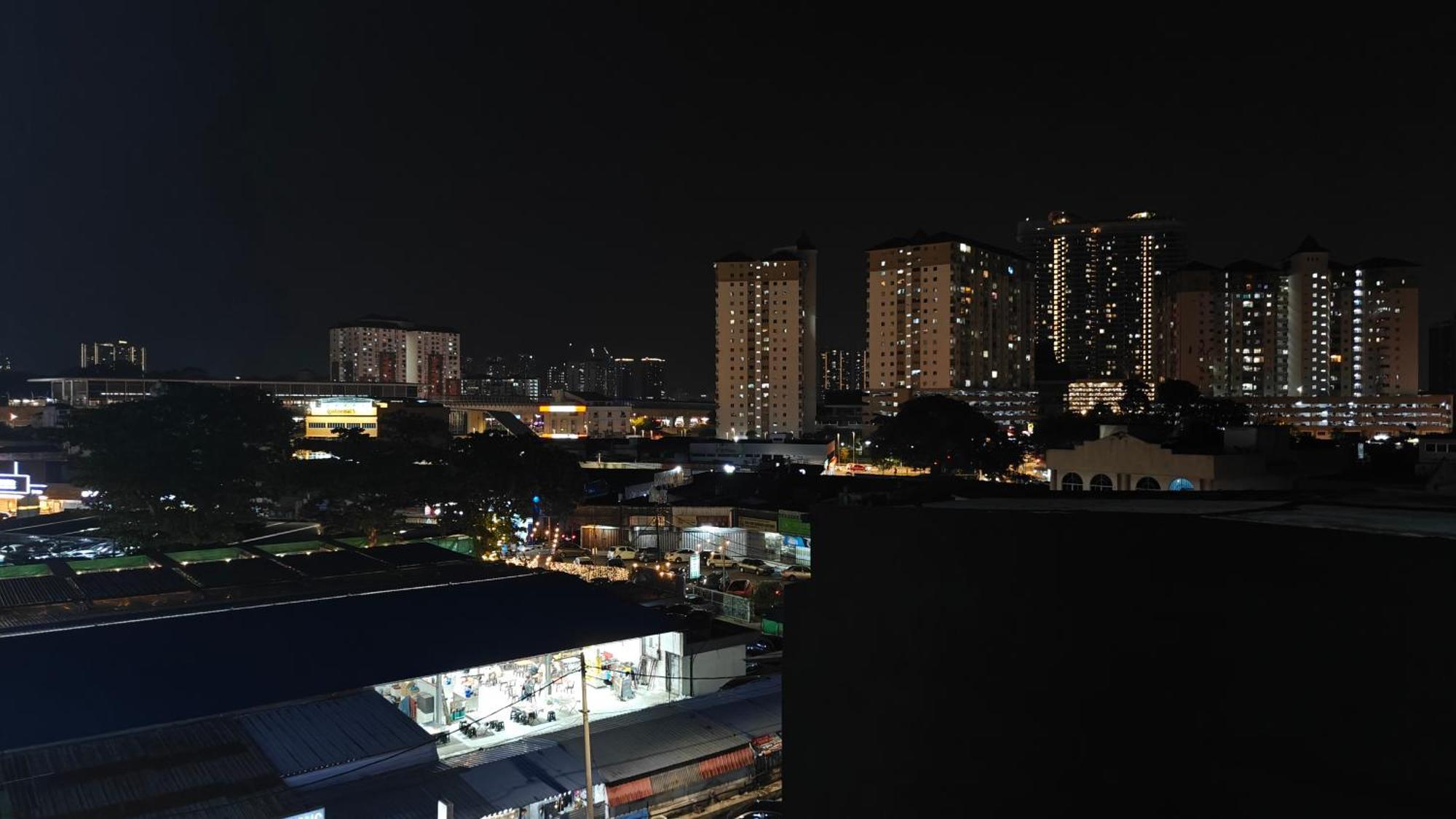 Weiss Hotels Kepong Baru Kampong Jawa Tengah Ngoại thất bức ảnh